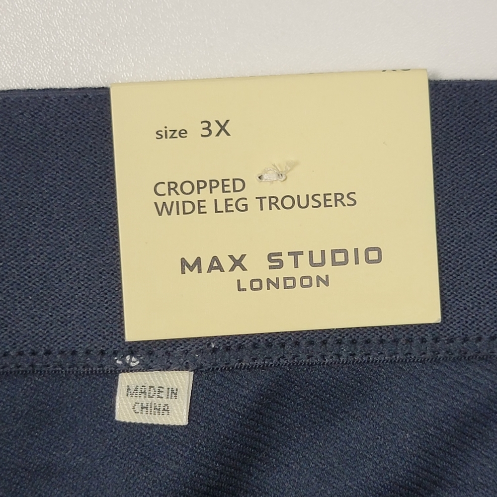 Max Studio Top Navy Blue with thread trim & Wide Leg Trousers Set 3X MSRP $198 - Picture 6 of 16
